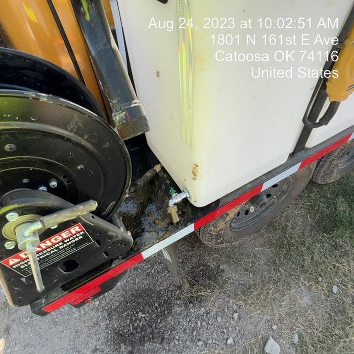 2023 Vac-Tron LP573XDT T4 Koehler Diesel Engine, 500 Gallon Debris Tank, x2 100 Gallon Water Tanks