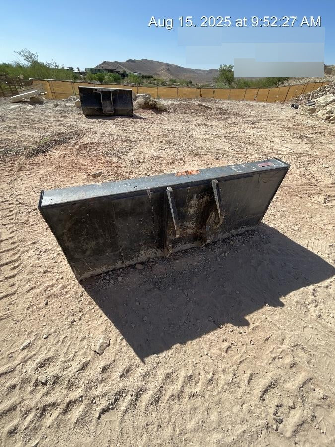 2019 ARROW MATERIAL HANDLING Telehandler Bucket Pin-On