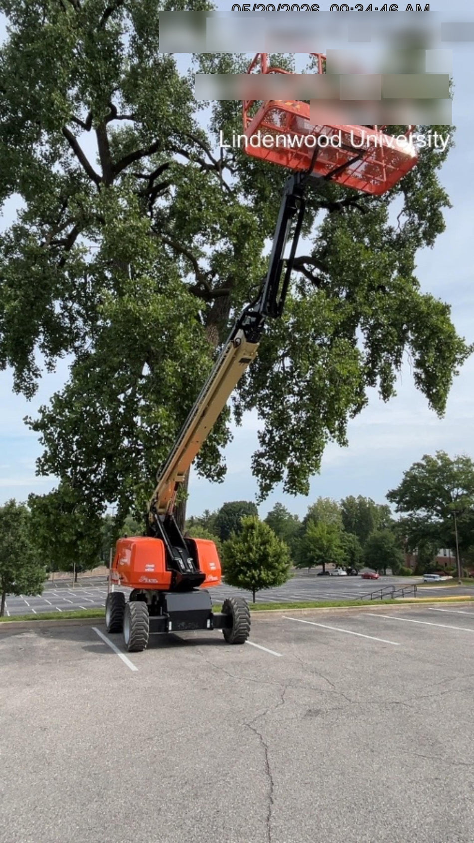 2025 JLG 660SJ