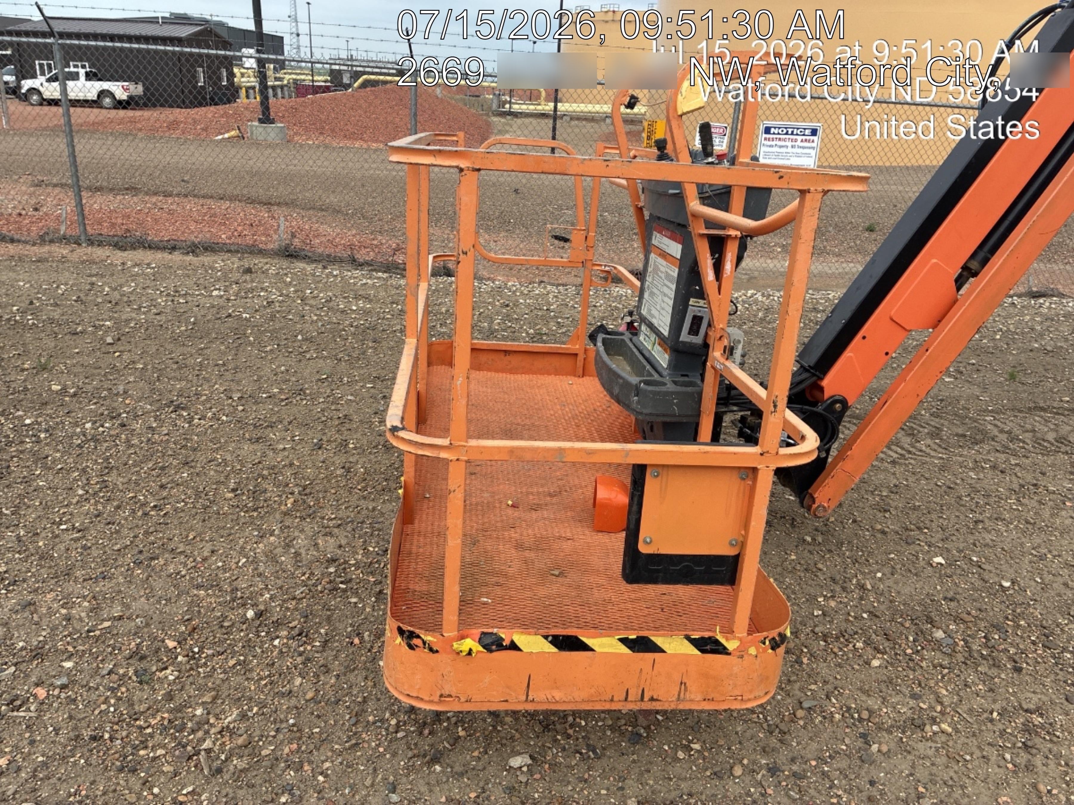 2021 JLG 660SJ