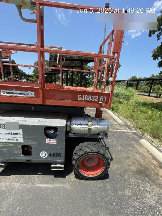 2017 SKYJACK SJ6832 RT