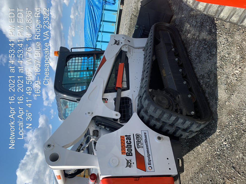 2021 BOBCAT T740