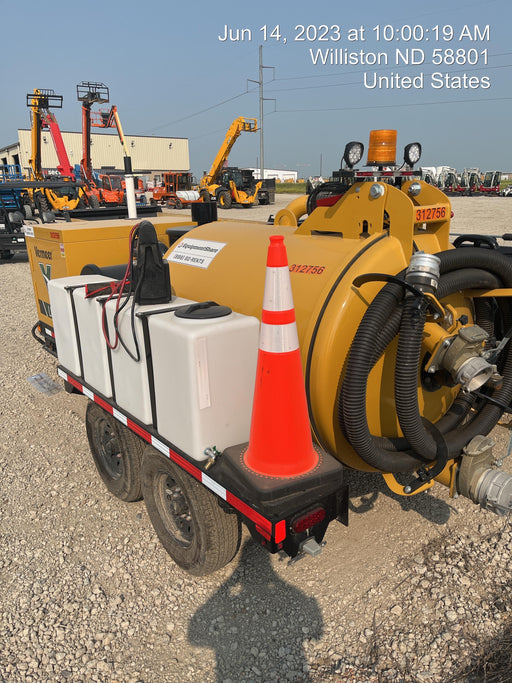 2023 Vac-Tron LP573XDT T4 Koehler Diesel Engine, 500 Gallon Debris Tank, x2 100 Gallon Water Tanks