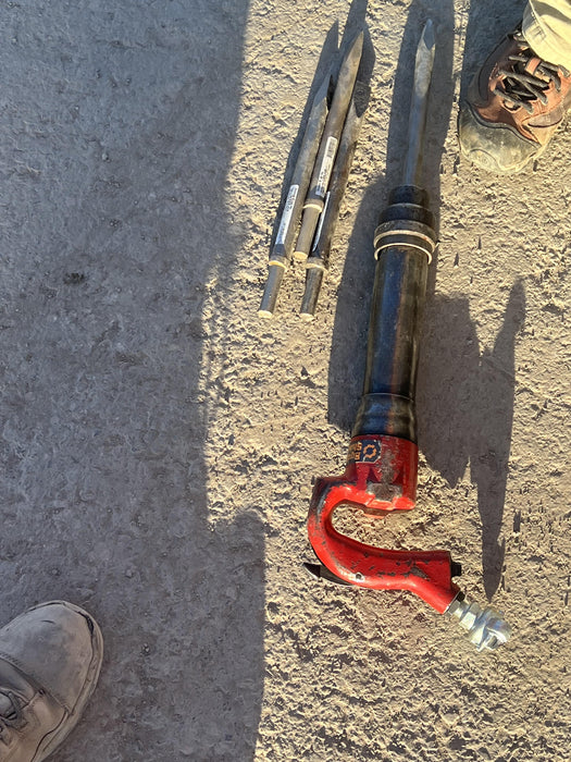 2020 CHICAGO PNEUMATIC CP 4123 4R