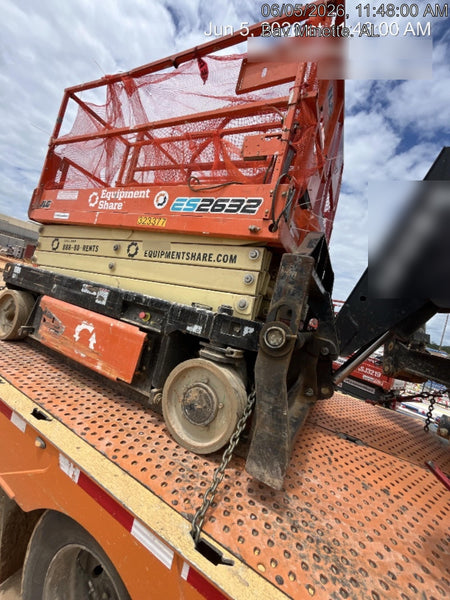 2023 JLG ES2632