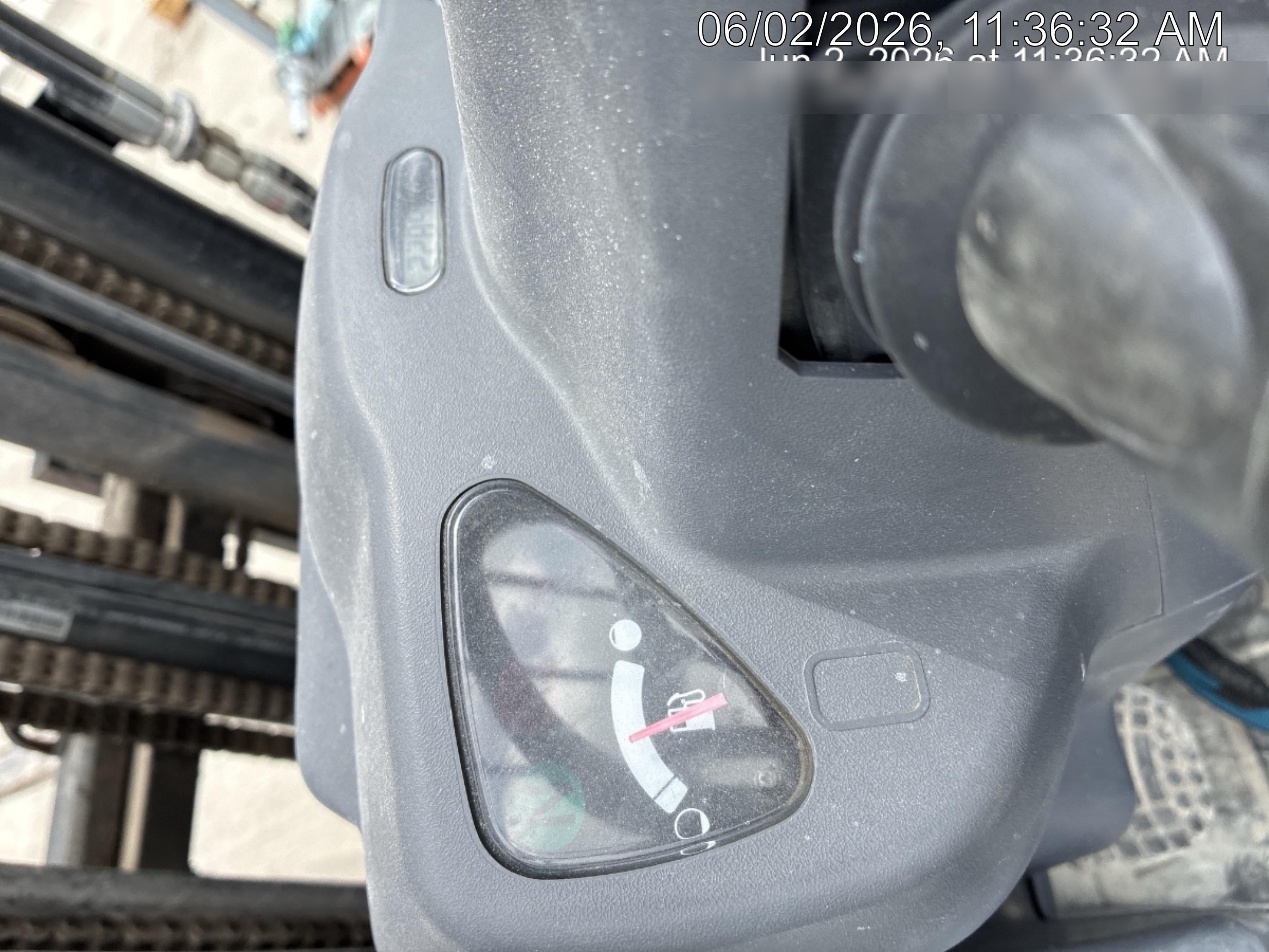 2021 KOMATSU FG25T-16