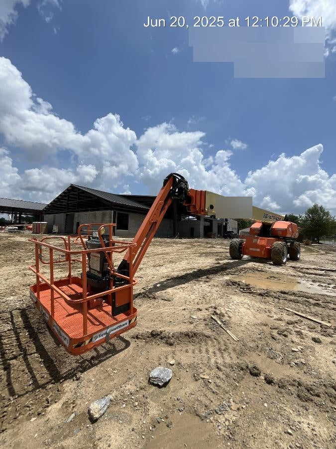 2022 JLG 1350SJP