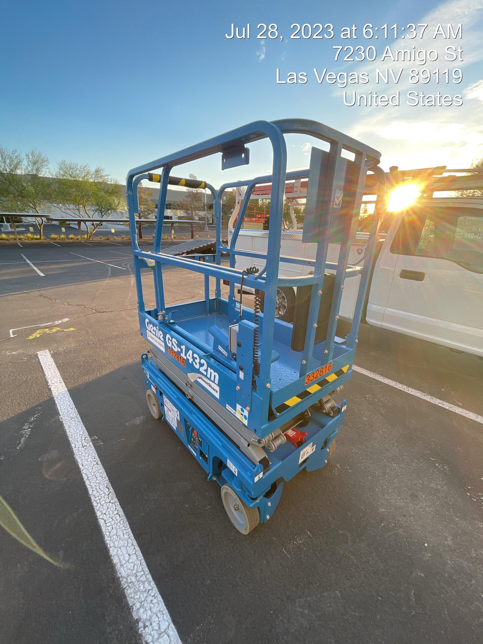 2023 GENIE GS-1432