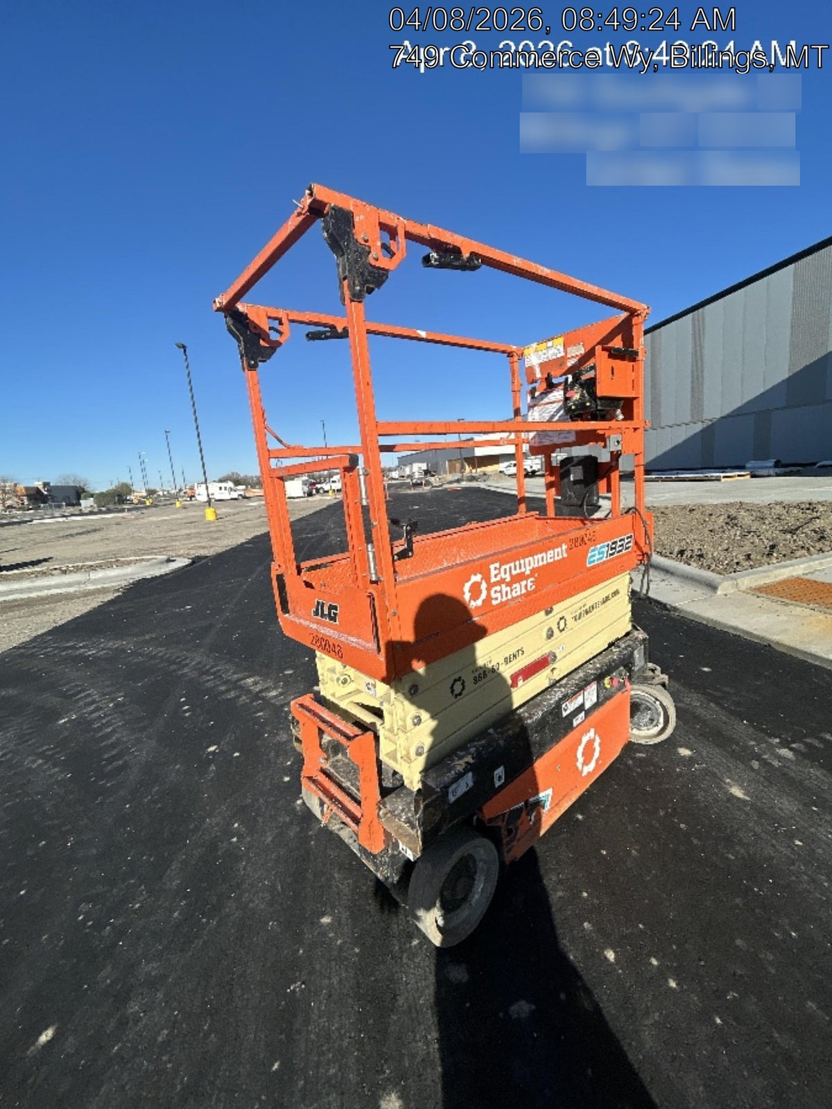 2022 JLG ES1932
