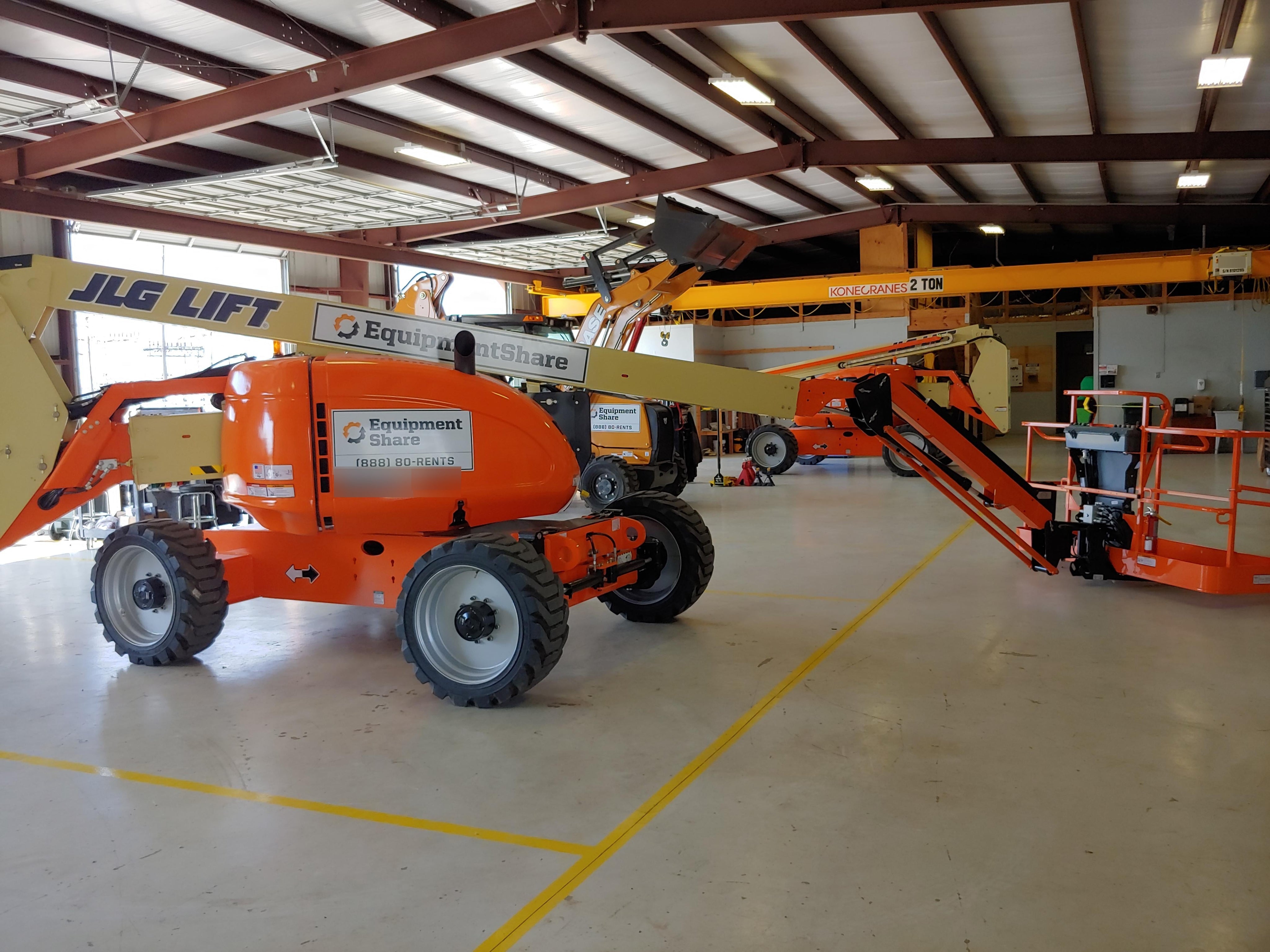 2019 JLG 600AJ