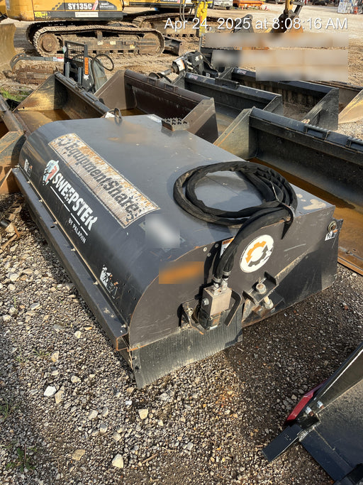 2019 PALADIN Sweepster SB72