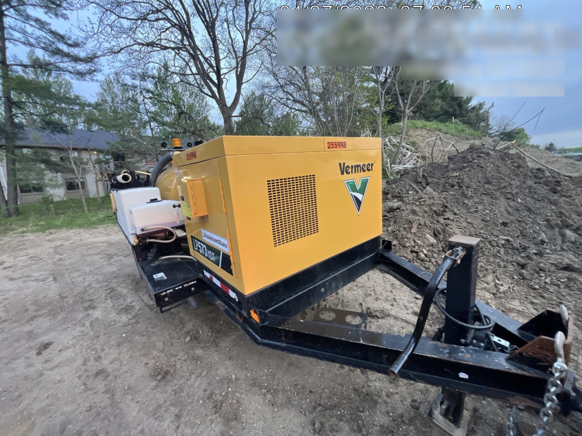 2022 Vac-Tron LP573XDT T4 Koehler Diesel Engine, 500 Gallon Debris Tank, x2 100 Gallon Water Tanks