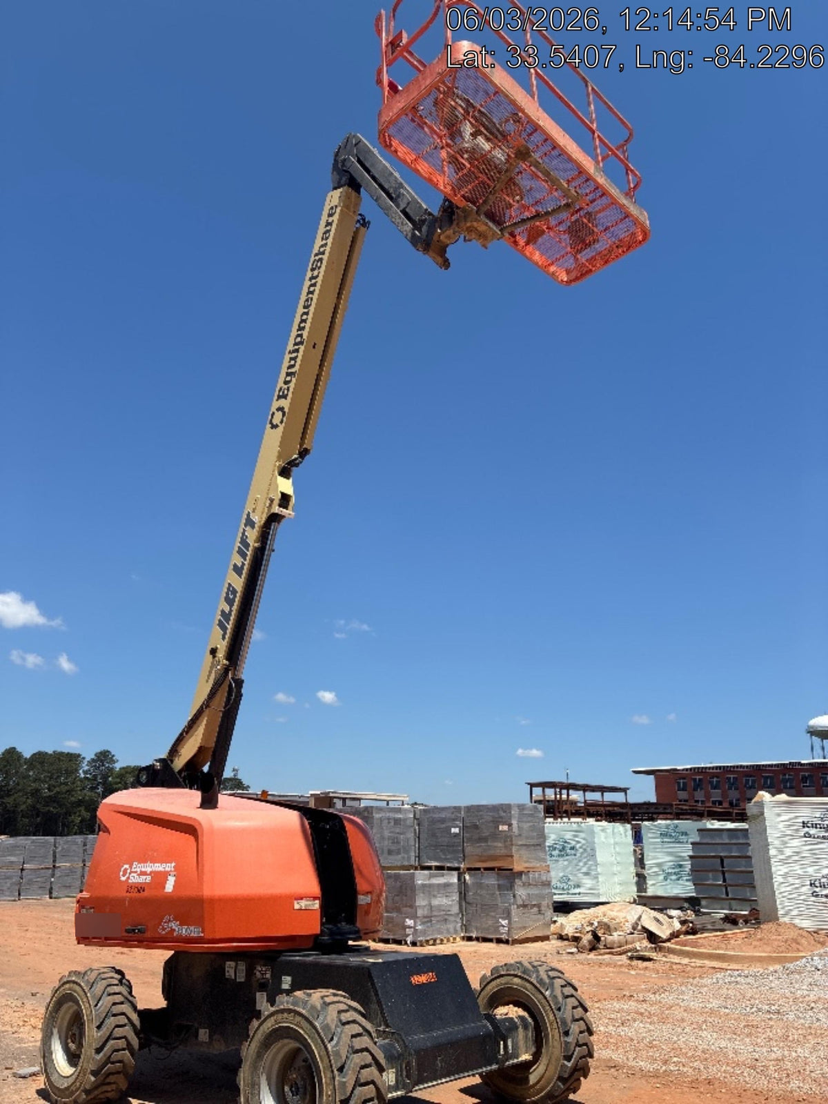2023 JLG 460SJ