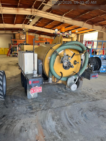 2022 VAC-TRON LP573XDT