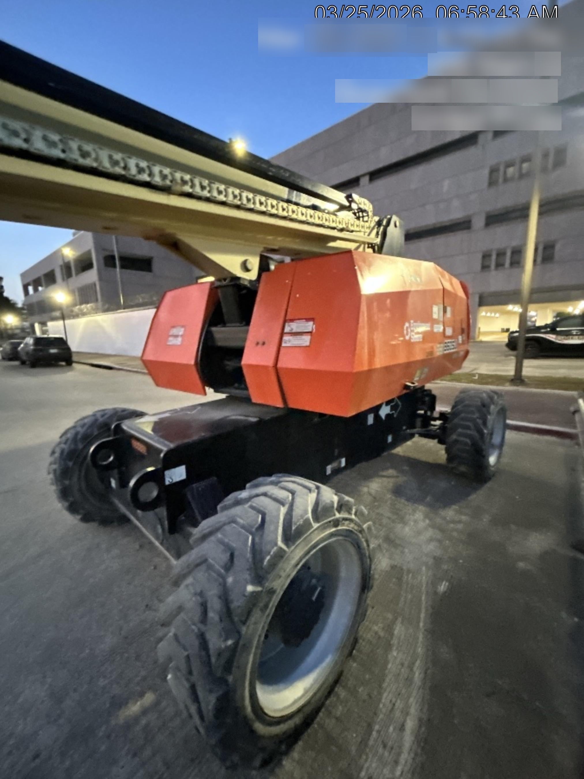 2023 JLG 860SJ