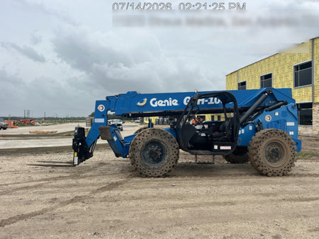 2018 GENIE GTH-1056