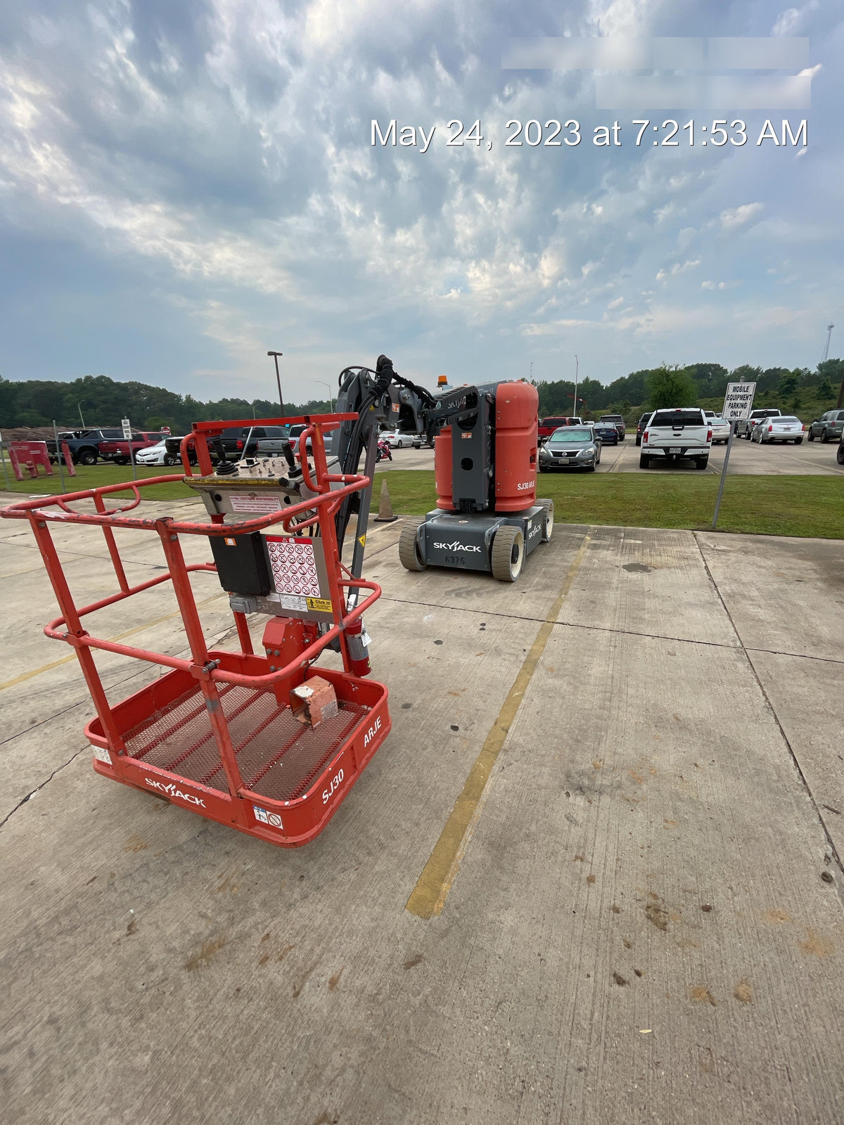 2017 SKYJACK SJ30 AJE