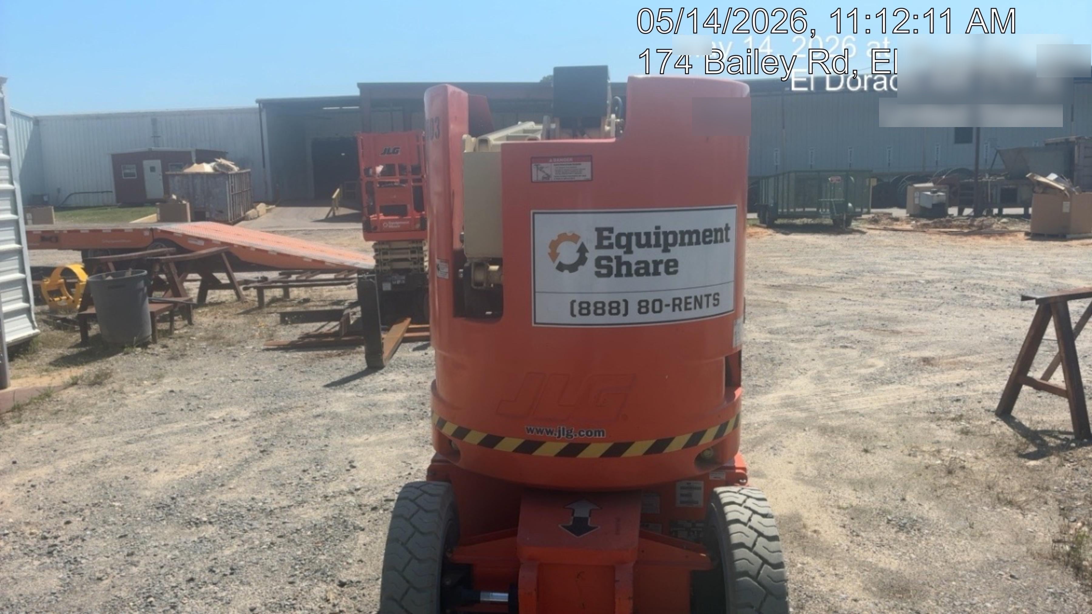 2022 JLG E300AJP
