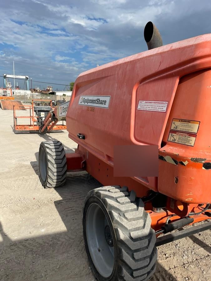 2021 JLG 660SJ