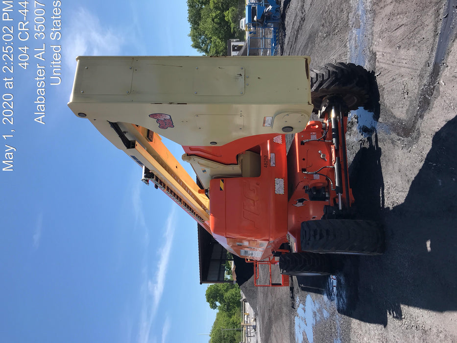 2019 JLG 800AJ