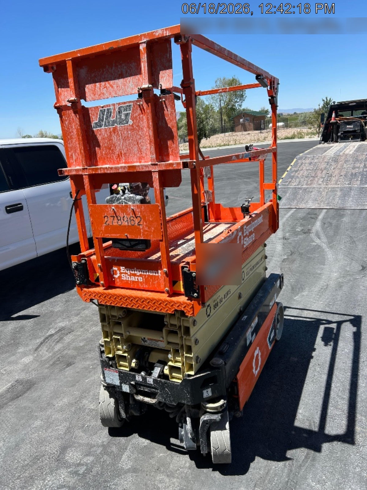 2022 JLG ES1932