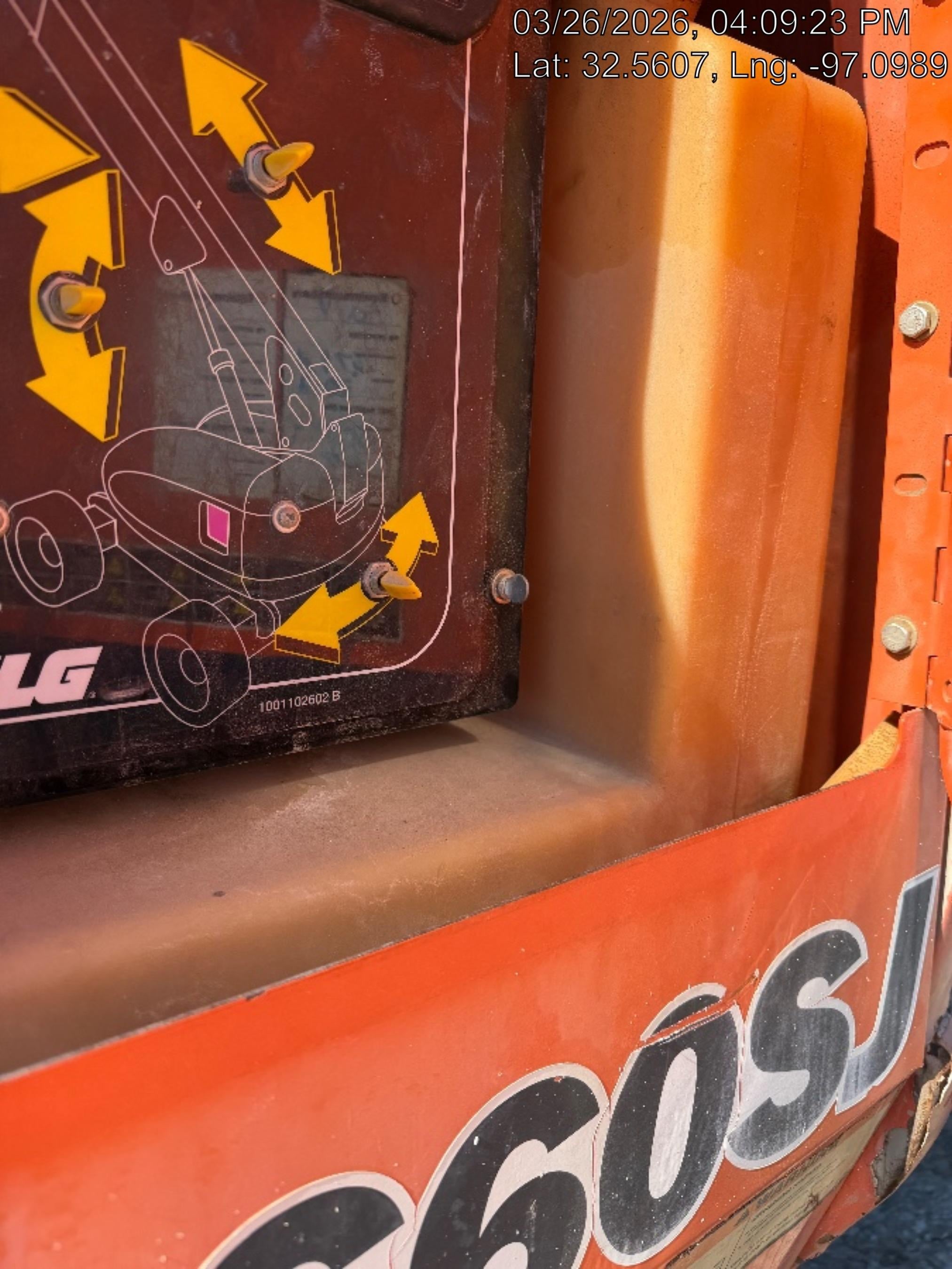 2016 JLG 660SJ