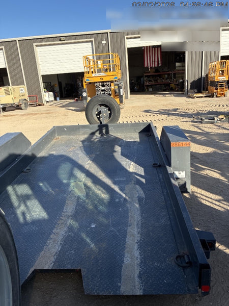 2023 LAMAR 12ft Utility