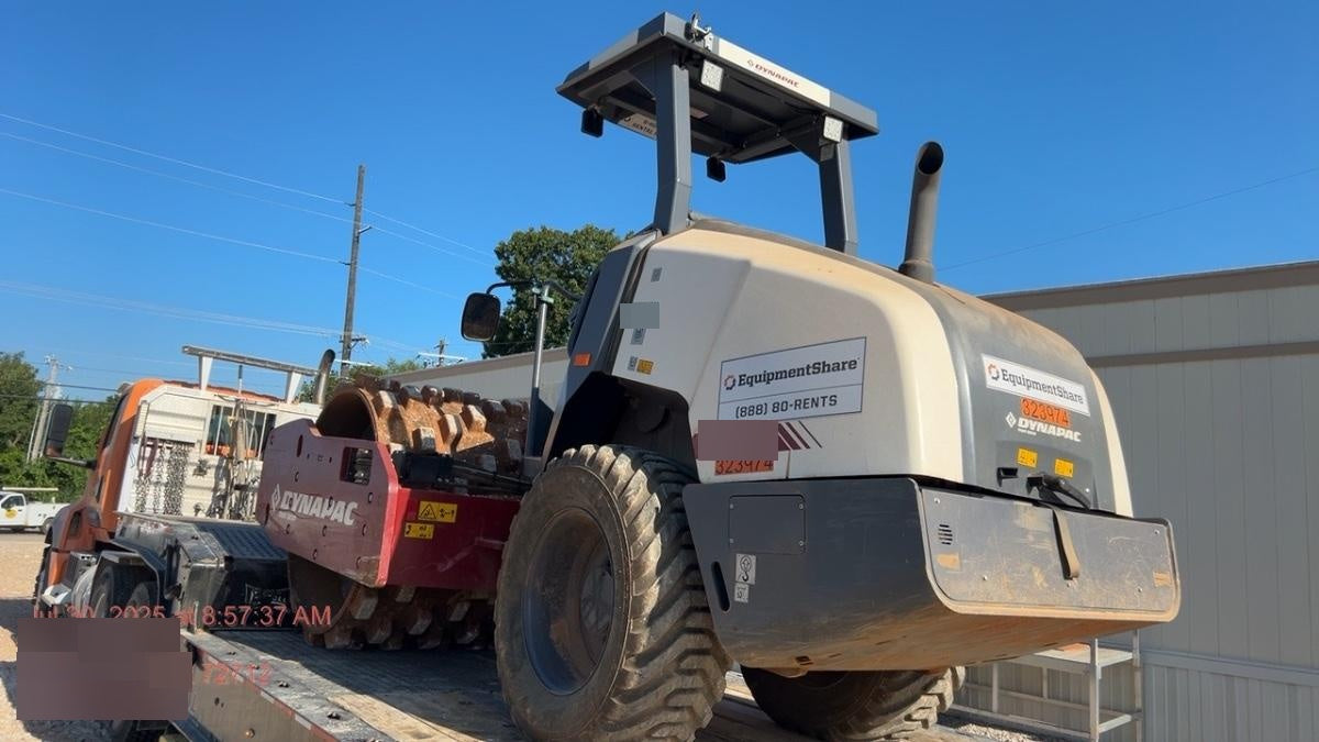 2023 DYNAPAC CA1400D