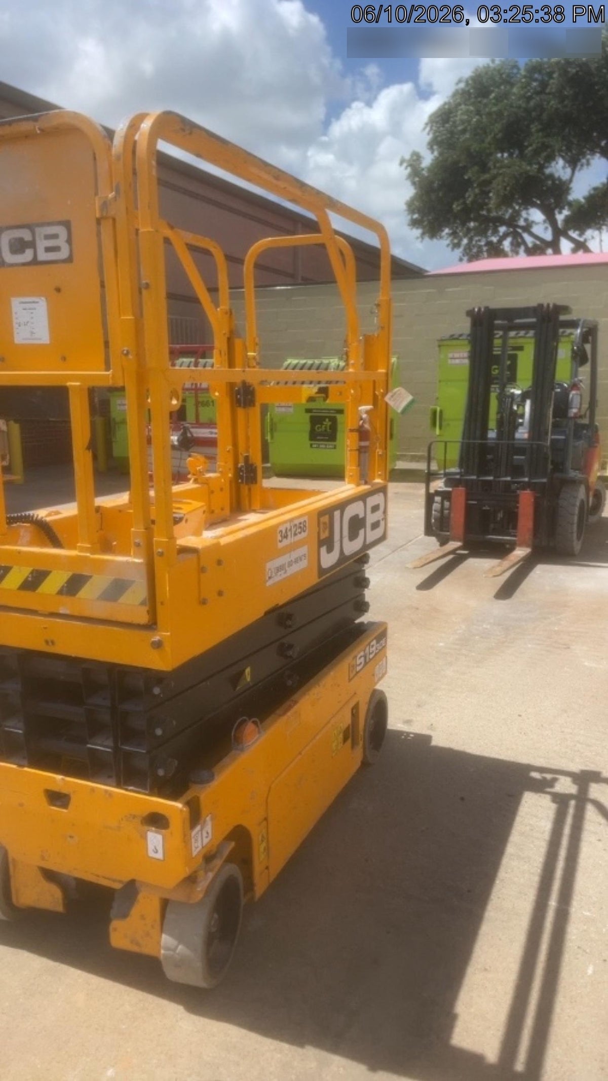 2023 JCB S1930E