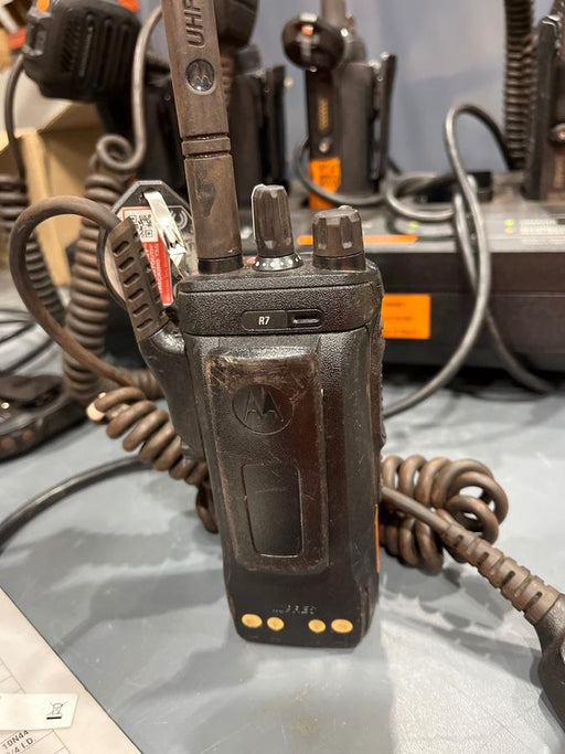 2023 MOTOROLA R7 DISPLAY