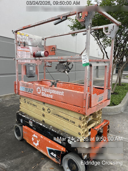 2022 JLG ES1932