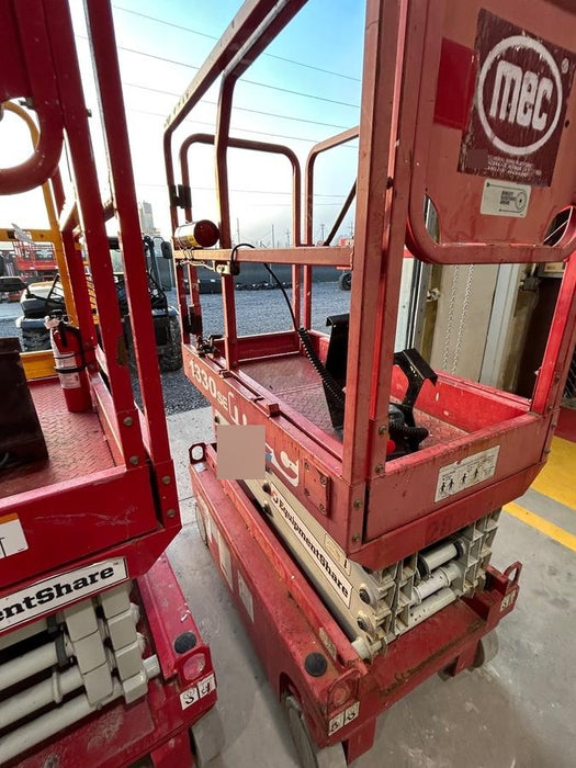 2019 MEC 1330SE Standard Options