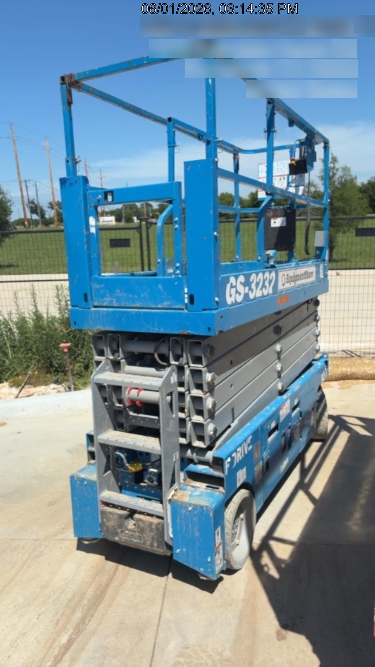 2022 GENIE GS-3232