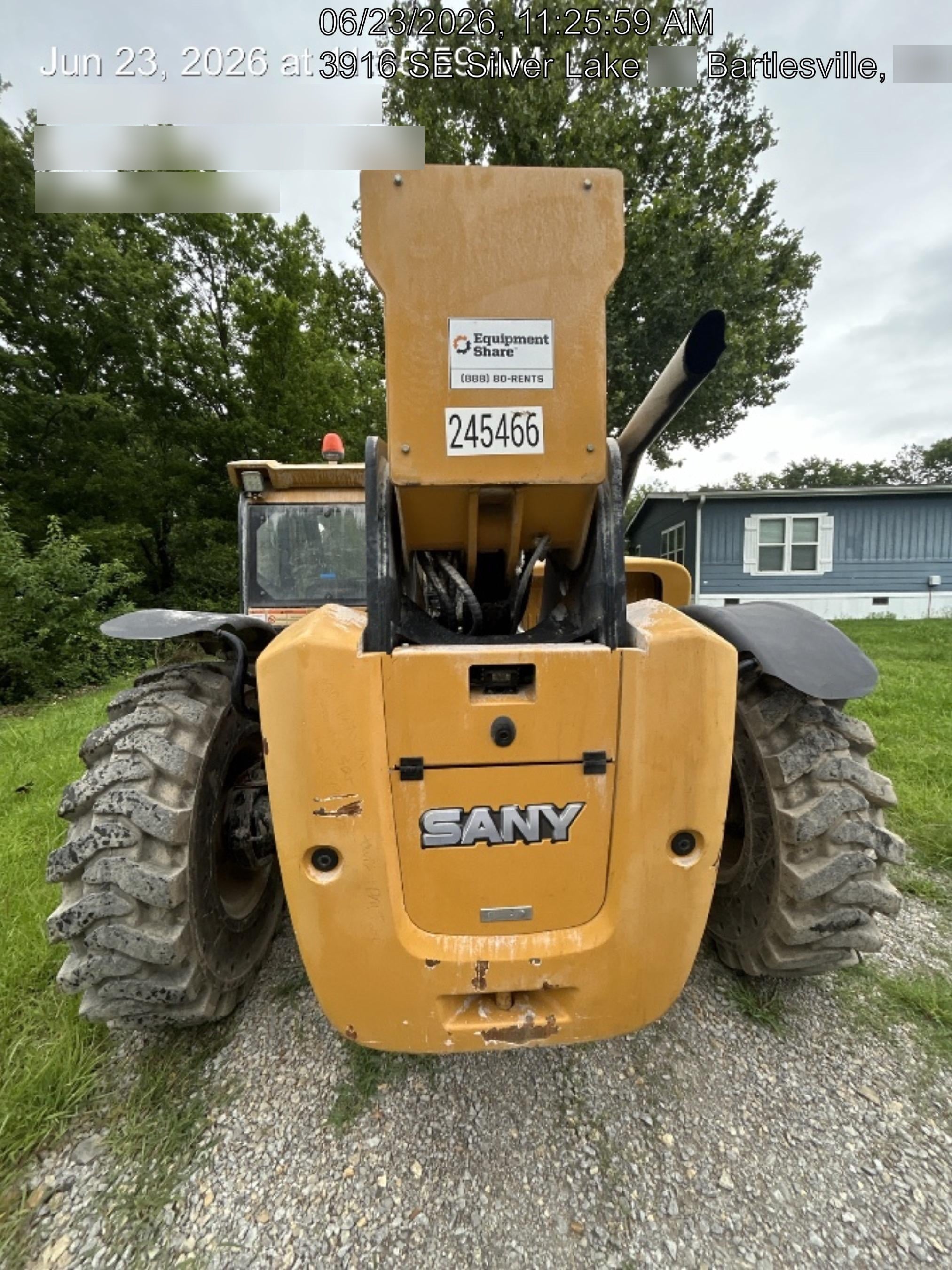 2022 SANY STH1056