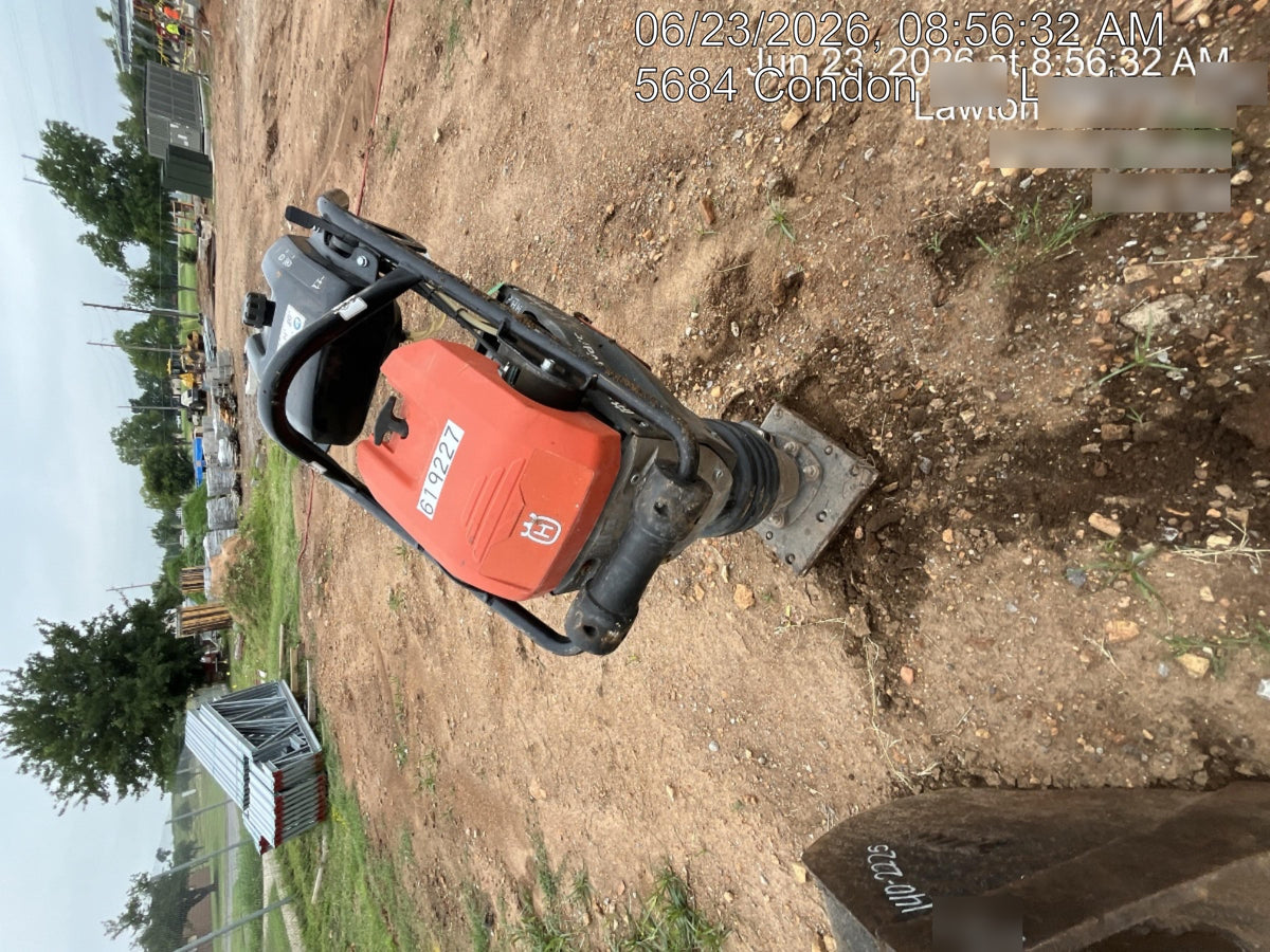 2025 HUSQVARNA LT6005