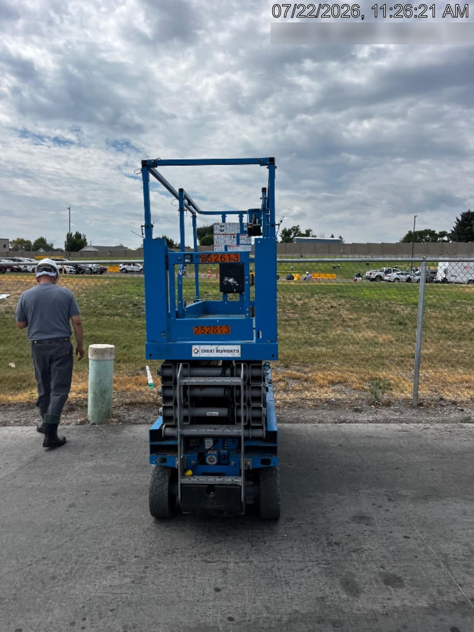 2022 GENIE GS-2632