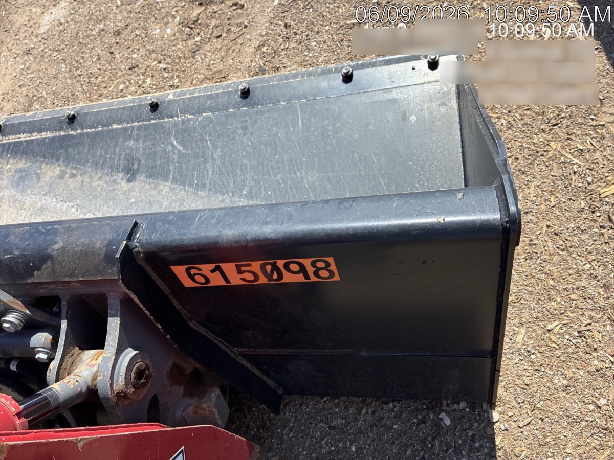2023 TAKEUCHI TL8R2-CR