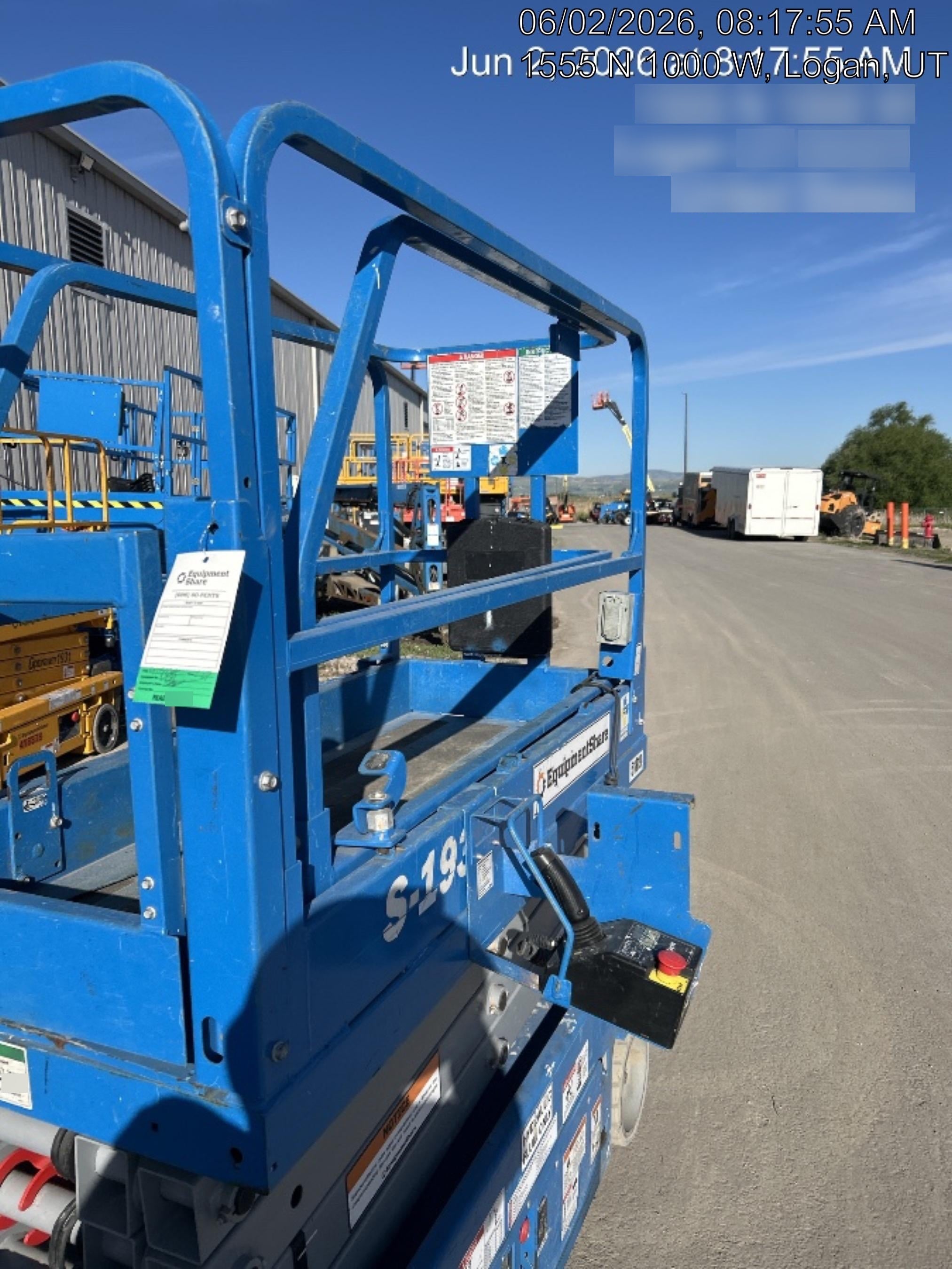 2019 Genie GS-1930 Half Height Swing Gate, 800W Inverter