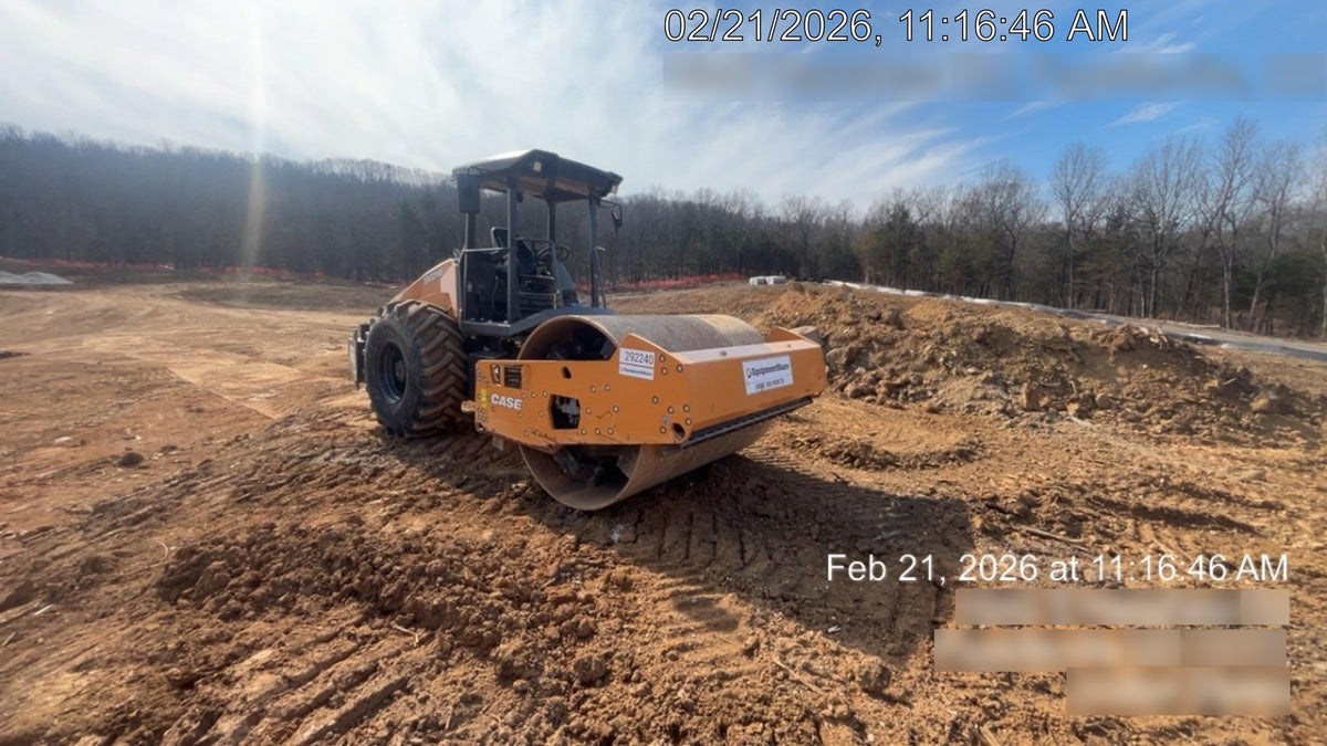 2023 CASE SV211E