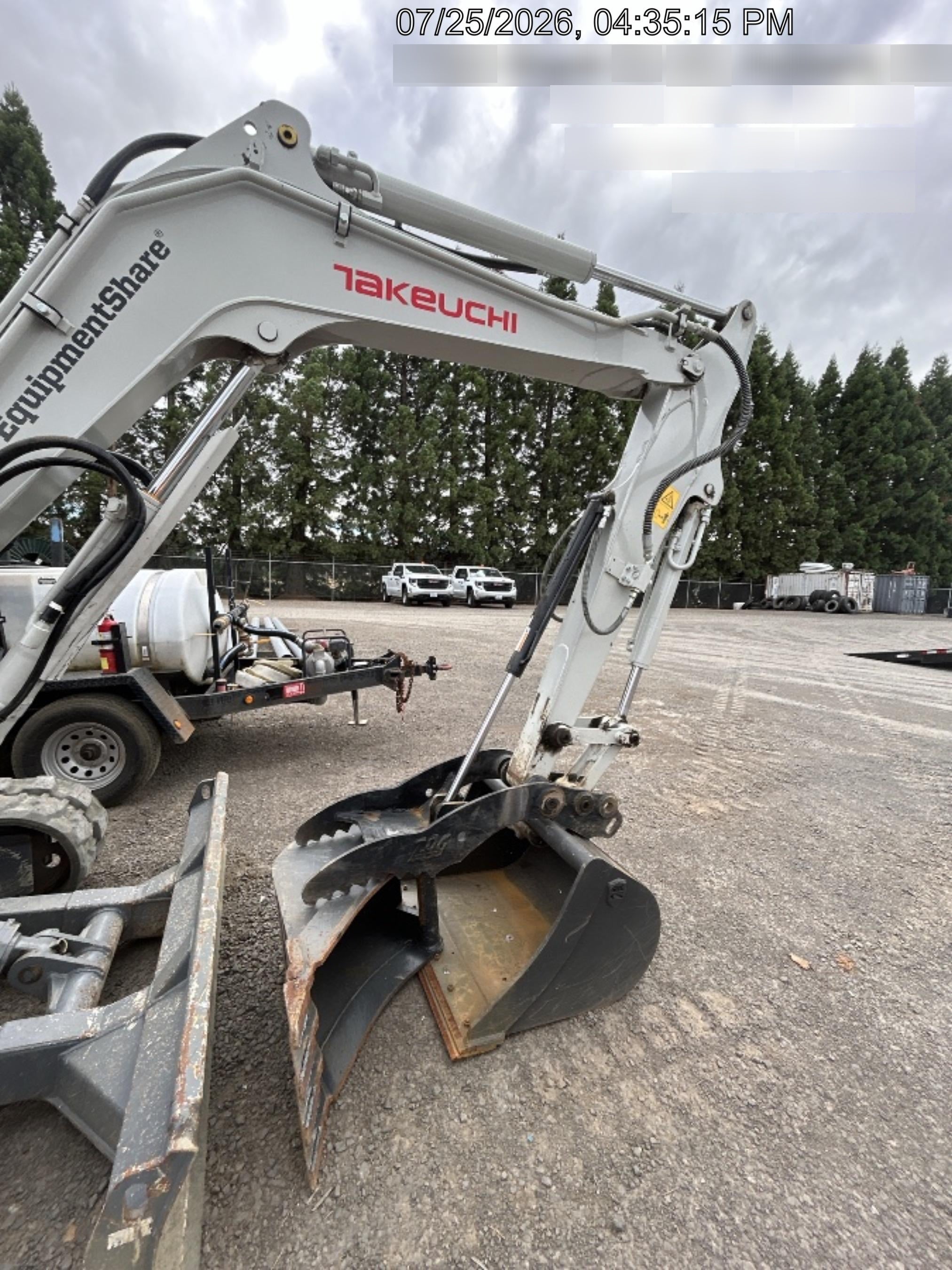 2025 TAKEUCHI TB250-2CR