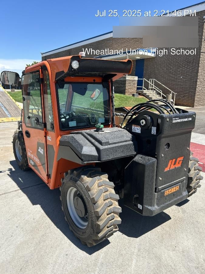 2025 JLG 519