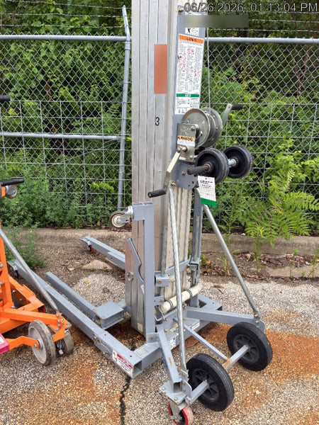 2020 GENIE SLC-24