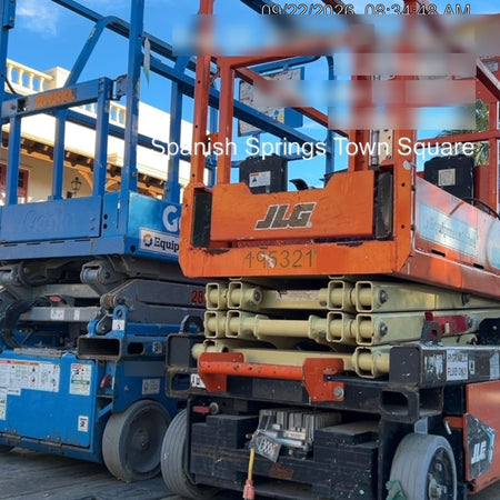 2021 JLG ES1330L