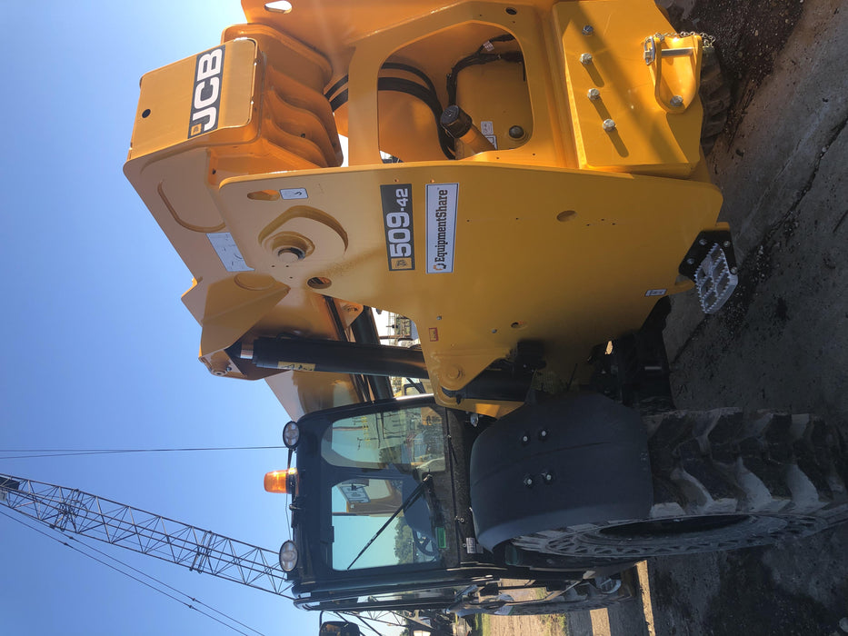 2020 JCB 509-42 Cab/Heat/Air, Solid Tires, Work Lights, Beacon, Aux Hydraulics, Back up Alarm, Lifting Eye, ES Decals