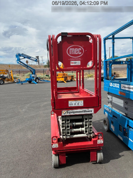 2020 MEC 1330SE Solid NM Tires, Steel Swing out Doors, LCS, Beacon, 900W Invertor