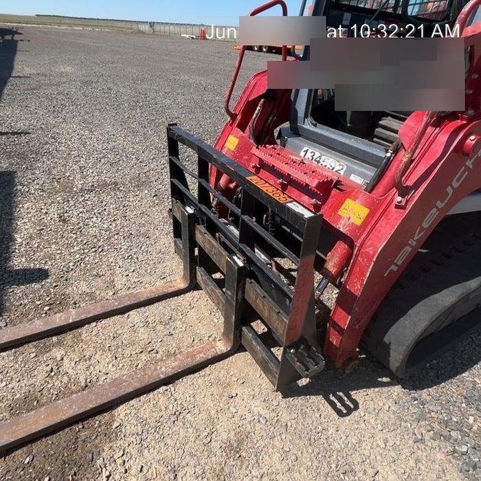 2022 ARROW MATERIAL HANDLING 60" Pallet Forks - Arrow