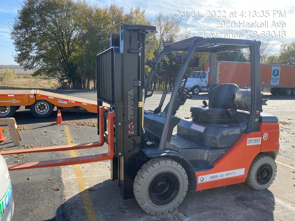2022 TOYOTA 50-8FGU25