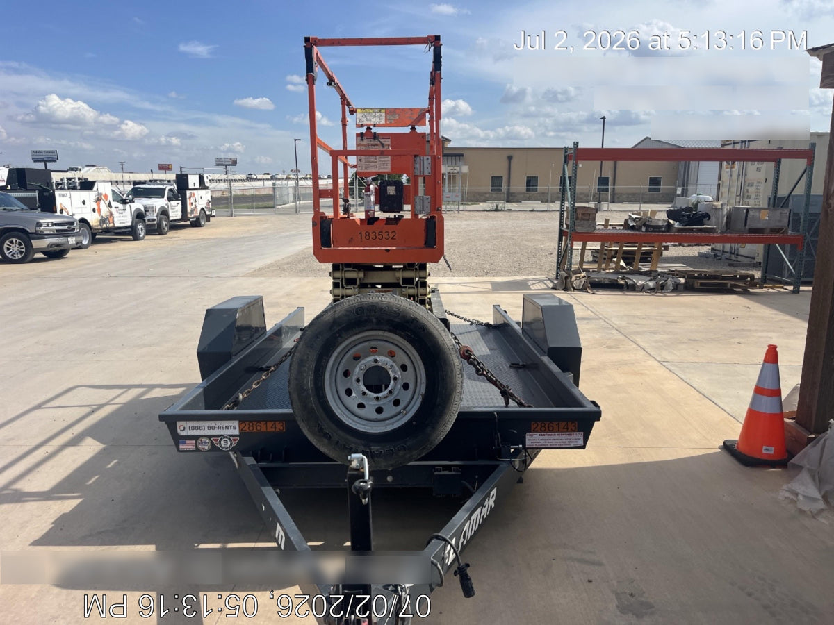 2021 JLG ES1932