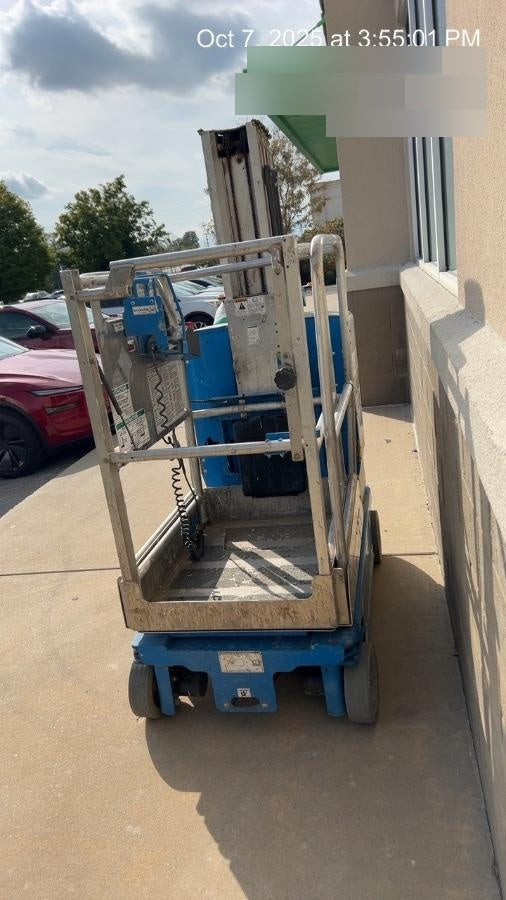 2019 GENIE GR-20
