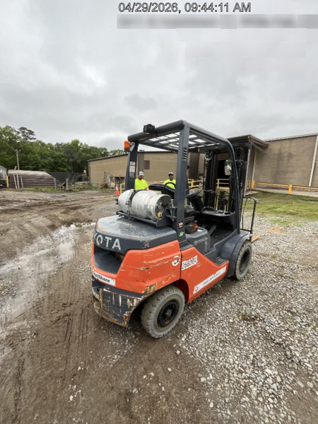 2022 TOYOTA 50-8FGU25